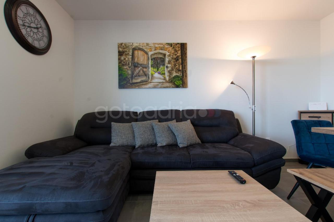 Sea View Apartment Leana Makarska Exterior photo